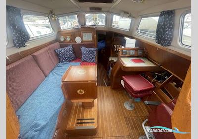 Sovereign 32 Deck saloon Sejlbåd 1990, med Thornycroft motor, England