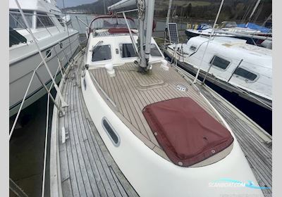 Sovereign 32 Deck saloon Sejlbåd 1990, med Thornycroft motor, England