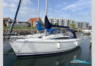 Tango 33 Sejlbåd 2009, med Yanmar
 motor, Danmark