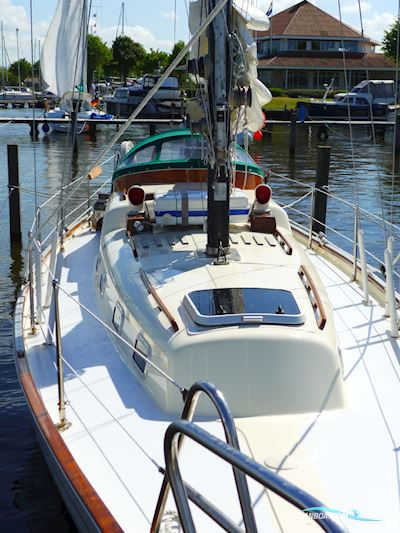 Västeras Hardplast Tillberga Bacchant IV Sejlbåd 1967, med PERKINS motor, Holland