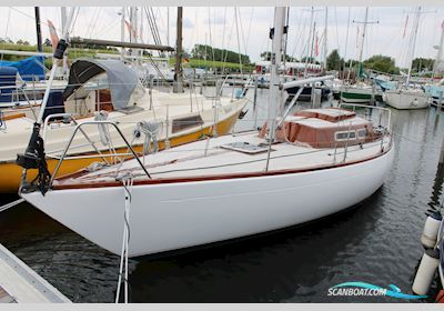 Van de Stadt Pionier 10 Sejlbåd 1972, med Bukh 2 cyl motor, Holland