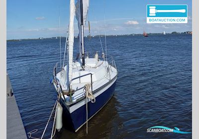 Wing 720 Sejlbåd 1980, med Selva 8 pk motor, Holland