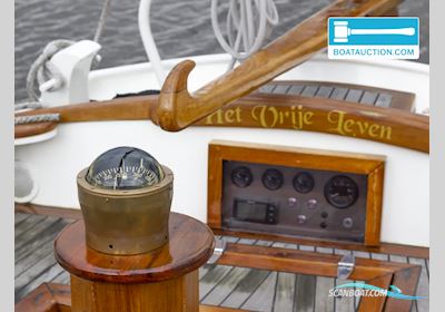 Zeeschouw Platbodem Sejlbåd 1981, med Mercedes motor, Holland
