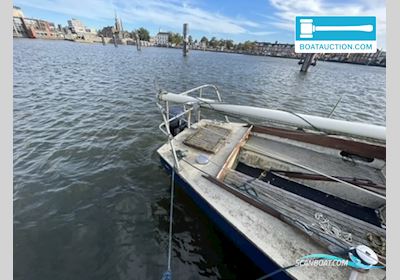 Kajuitzeilboot 600 Småbåt , med Unknow motor, Holland