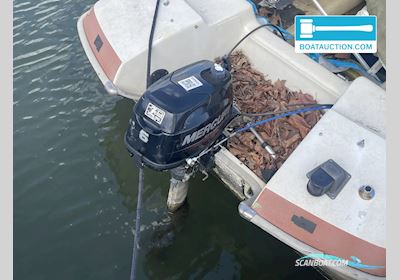 Motorboat 400 Småbåt , med Mercury motor, Holland
