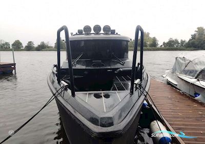 XO240 RS Cabin Speedbåd 2016, med Evinrude motor, Litauen