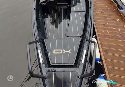 XO240 RS Cabin Sportboten 2016, met Evinrude motor, Litauen