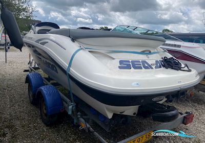 Seadoo Challenger 1800 Waterscooters en Jetski 2001, met Mercury V6 Efi motor, Denemarken