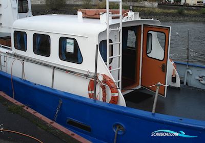 Polizeiboot Ottenstreuer Workship 1957, with Man 12 Zyl. V-Motor engine, Germany