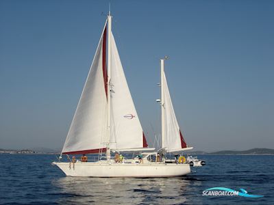 Amel Sharky Zeilboten 1988, met Perkins Sabre MT50 motor, Kroatië