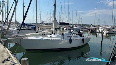 Arcona 32 Zeilboten 1986, met Volvo Penta
 motor, Denemarken