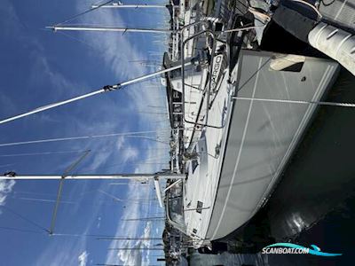 Bavaria 33 Crusier Zeilboten 2012, met Volvo motor, United Kingdom