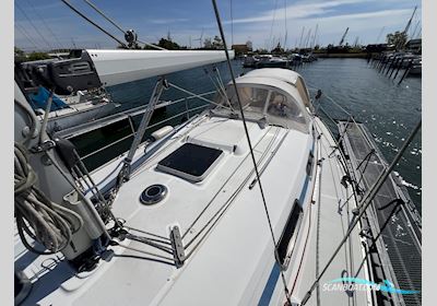 Bavaria 34-2 Zeilboten 2000, met Volvo Penta MD2030 motor, Denemarken
