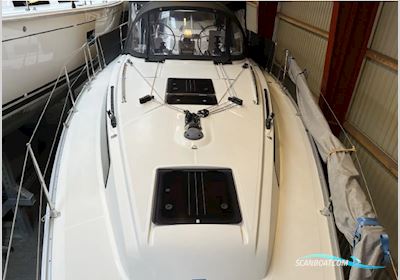 Bavaria 34 cruiser Zeilboten 2018, met Volvo Penta D1-30 motor, Denemarken