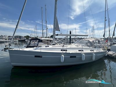 Bavaria 36 Cruiser Zeilboten 2013, met Volvo Penta motor, United Kingdom