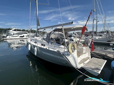 Bavaria 36 Cruiser Zeilboten 2013, met Volvo Penta motor, United Kingdom