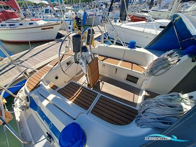 Bavaria 37 Zeilboten 1995, met Volvo Penta D1-30F motor, Portugal