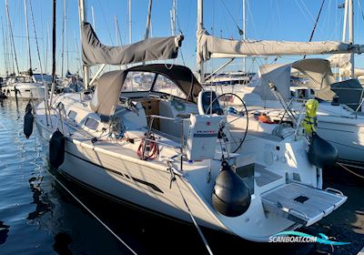 Bavaria 38 Cruiser Zeilboten 2009, met Volvo D2-40B motor, Duitsland