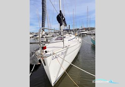 Bavaria 38 Zeilboten 2003, met Volvo Penta MD2030 29Hp 3 Blade propeller motor, United Kingdom