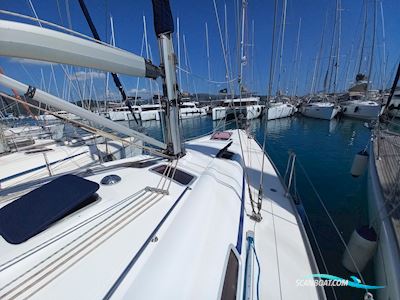 Bavaria 39 Cruiser Zeilboten 2006, met Volvo Penta D2-40 motor, Griekenland