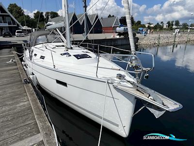Bavaria 40 (2011) - SOLGT Zeilboten 2011, met Yanmar 3YM30 motor, Denemarken