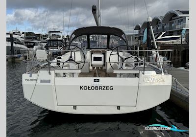 Bavaria C42 Zeilboten 2020, met Yanmar motor, United Kingdom