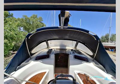 Bavaria Cruiser 37 Zeilboten 2006, met Motor Volvo Penta D1 - 30 motor, Griekenland