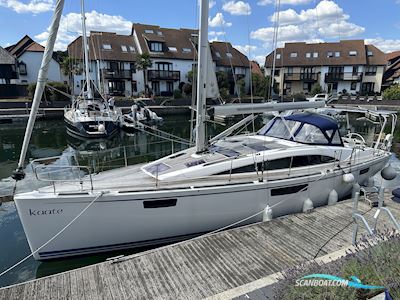 Bavaria Vision 42 Blue Edition Zeilboten 2018, met Volvo Penta motor, United Kingdom