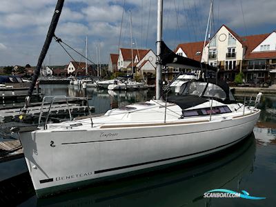 Beneteau Oceanis 31 Zeilboten 2012, met Yanmar motor, United Kingdom