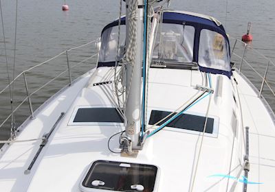 Beneteau Oceanis 323 Clipper Zeilboten 2006, met Yanmar 3YM20 motor, Finland