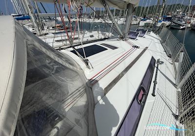 Beneteau Oceanis 37 Zeilboten 2008, met Yanmar 3YM30 motor, Martinique