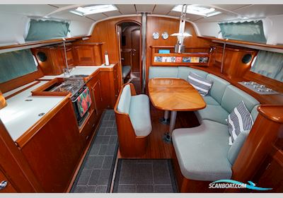 Beneteau Oceanis 411 Clipper Zeilboten 2000, met Volvo Penta MD 22 motor, Sweden
