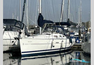 Beneteau Oceanis Clipper 323 Zeilboten 2007, met Yanmar 3YM20 motor, United Kingdom