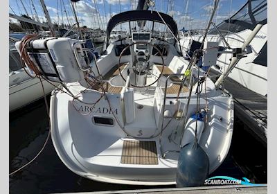 Beneteau Oceanis Clipper 323 Zeilboten 2007, met Yanmar 3YM20 motor, United Kingdom