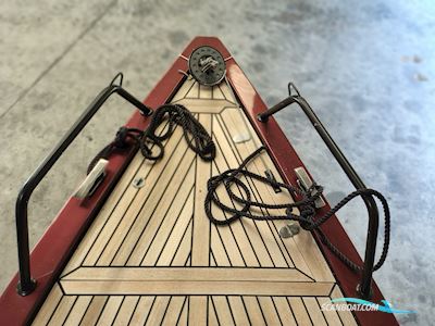 Black Pepper Code # Daysailer Zeilboten 2021, met Nann motor, France