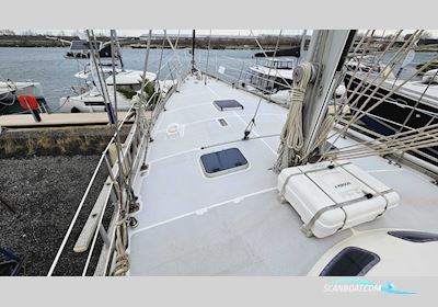 Bruce Roberts Yacht Design Classic 45 Zeilboten 1999, met Volvo motor, France