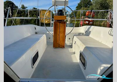 Catalina 320 Zeilboten 1994, met Perkins motor, The Netherlands