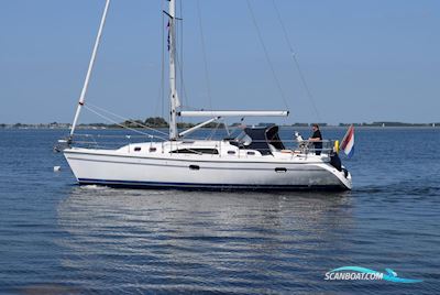Catalina 375 Zeilboten 2010, met Yanmar 3JH5e 3-Cilinder motor, The Netherlands