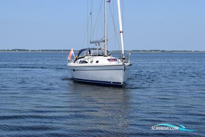 Catalina 375 Zeilboten 2010, met Yanmar 3JH5e 3-Cilinder motor, The Netherlands