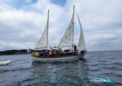 Classic Ketch By P-O Blomqvist Zeilboten 1965, met Perkins 4.236 motor, Finland