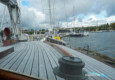 Classic Ketch By P-O Blomqvist Zeilboten 1965, met Perkins 4.236 motor, Finland