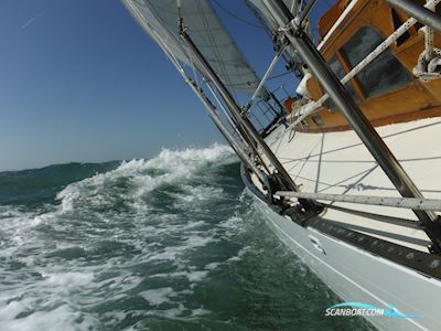 Classic Yacht Arthur Robb 13.72 Zeilboten 1959, met Nanni motor, The Netherlands