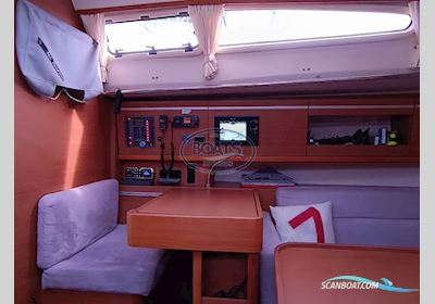 Dehler 41 Zeilboten 2013, met Volvo Penta motor, France