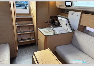 Dufour 32 Zeilboten 2023, met Volvo motor, France