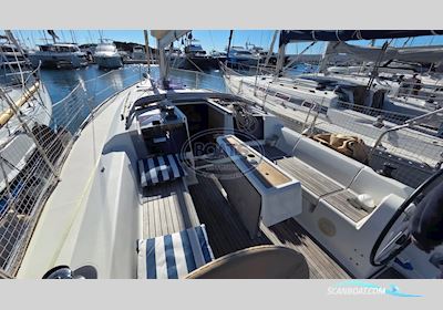 Dufour 350 Grand Large Zeilboten 2015, met Volvo D1 30 motor, France