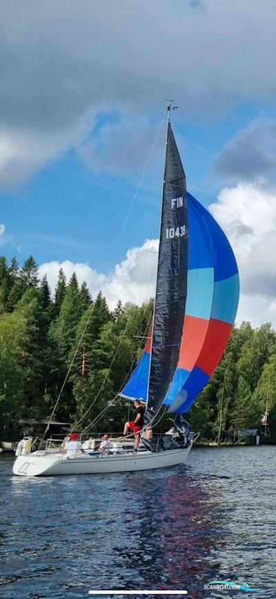 Dynamic 35 Zeilboten 1987, met Volvo Penta motor, Finland