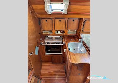 Elan 33S - 1988 - Aalborg Zeilboten 1988, met Volvo Penta 20-02 Ferskvandskølet motor, Denemarken