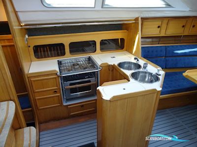 Feeling 1090 Zeilboten 1987, met Volvo Penta MD2000 motor, The Netherlands