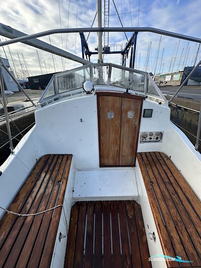 Fellowship 27 Zeilboten 1971, met Farymann motor, The Netherlands