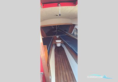 Folkboat Nordic Zeilboten 1988, met Suzuki motor, United Kingdom